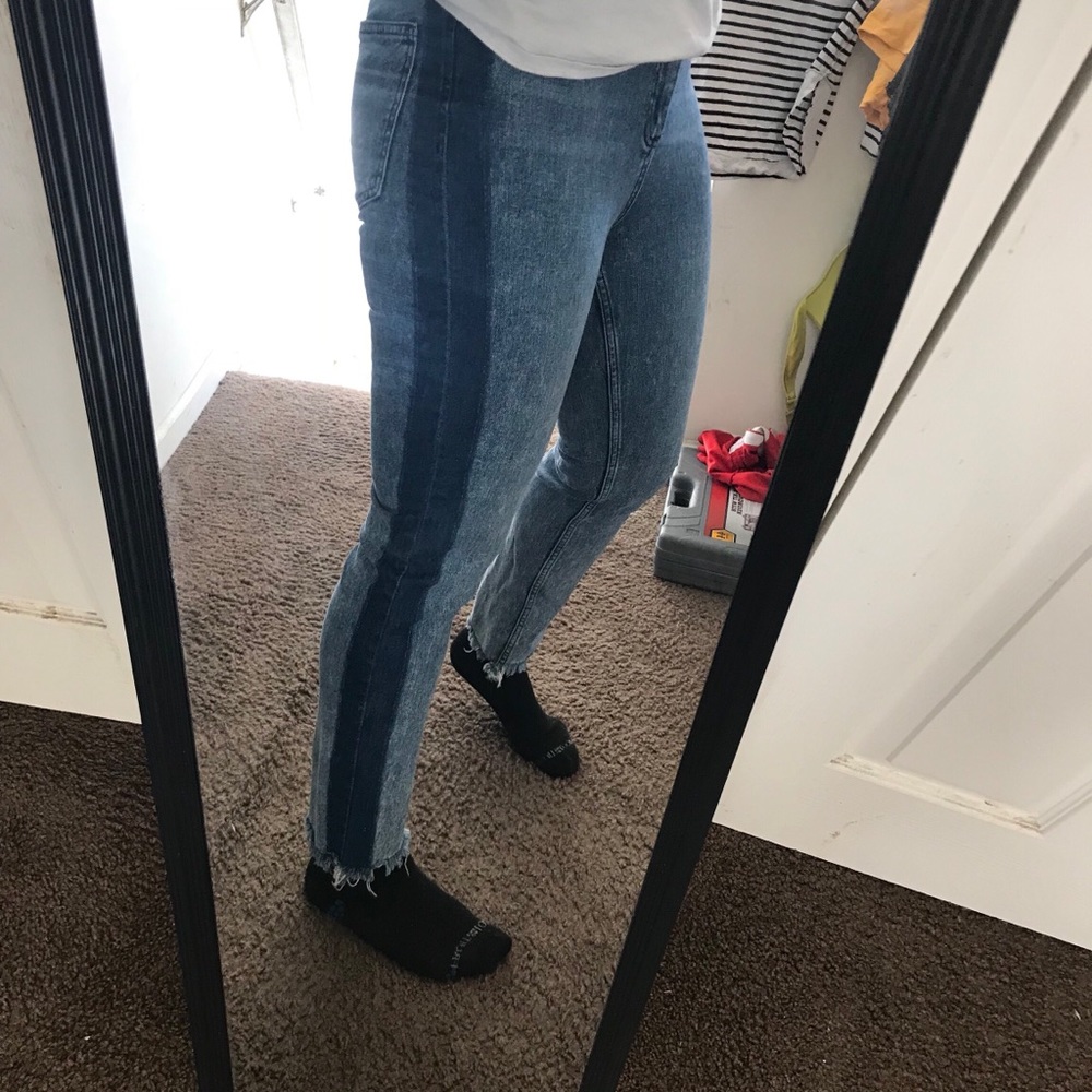 Denim acid wash with side stripes (size 6)